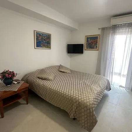 Apartment Tomas *